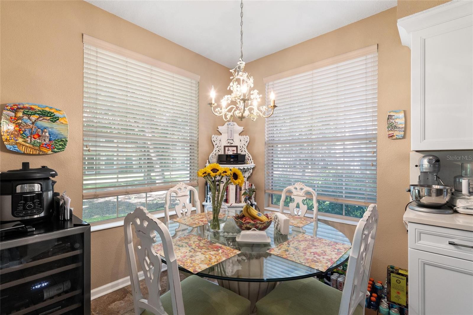 2061 CARRIAGE LN #104 — photo 11