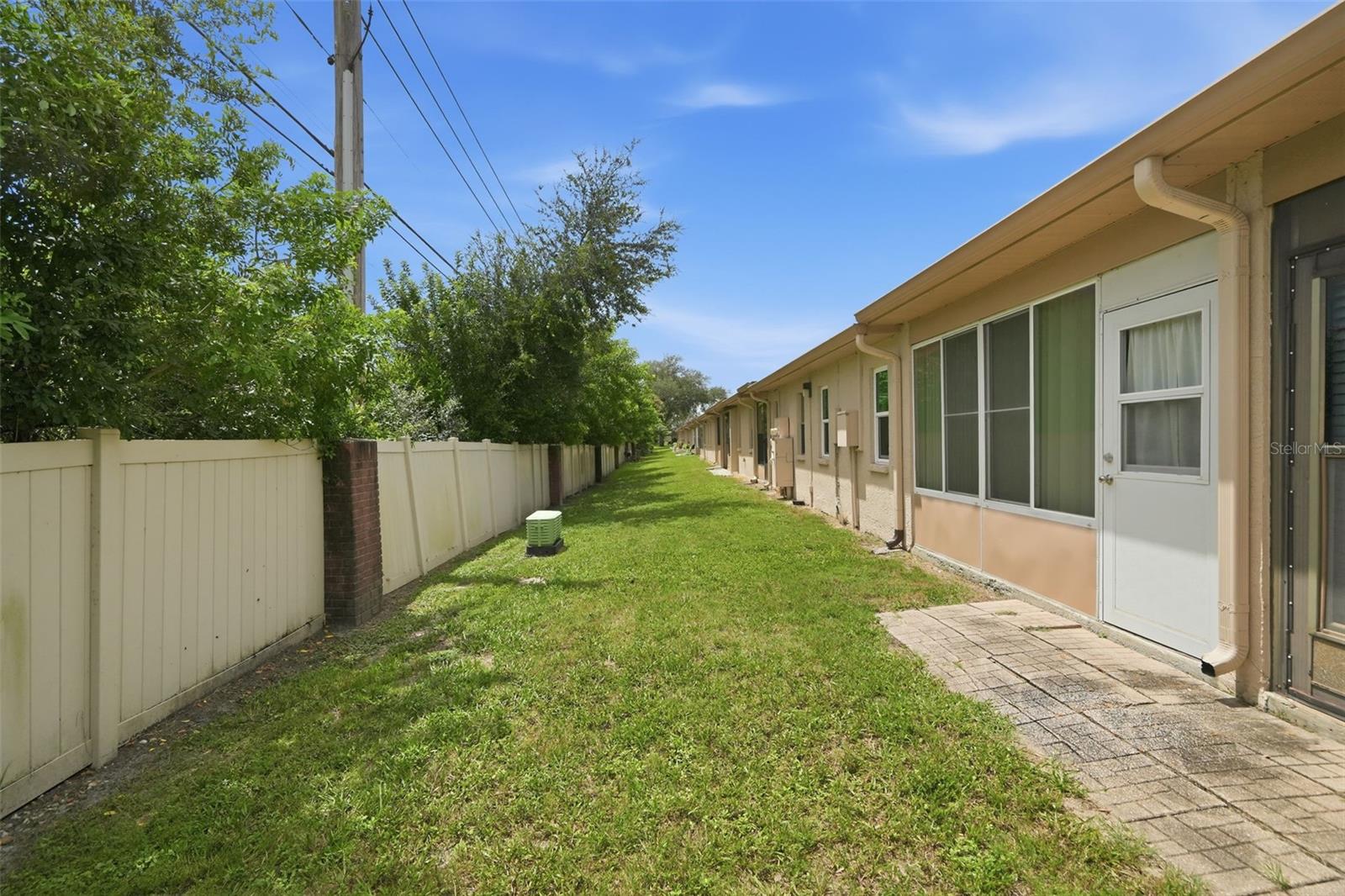 3828 SAILMAKER LN — photo 27