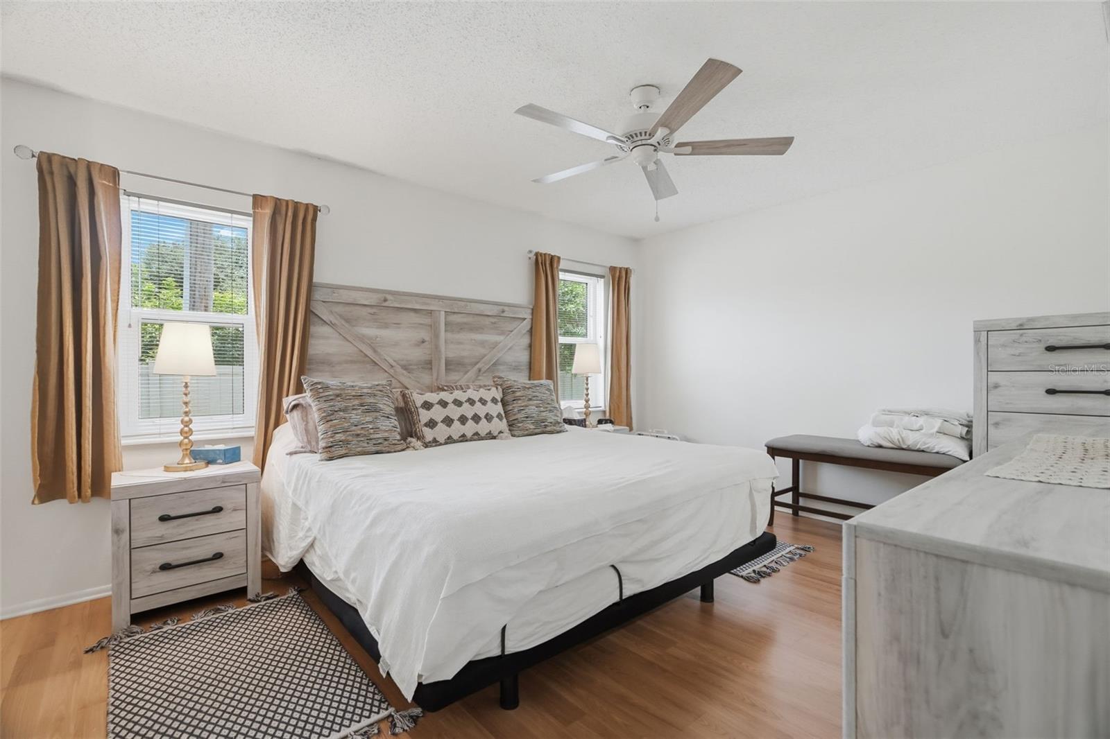 3828 SAILMAKER LN — photo 17