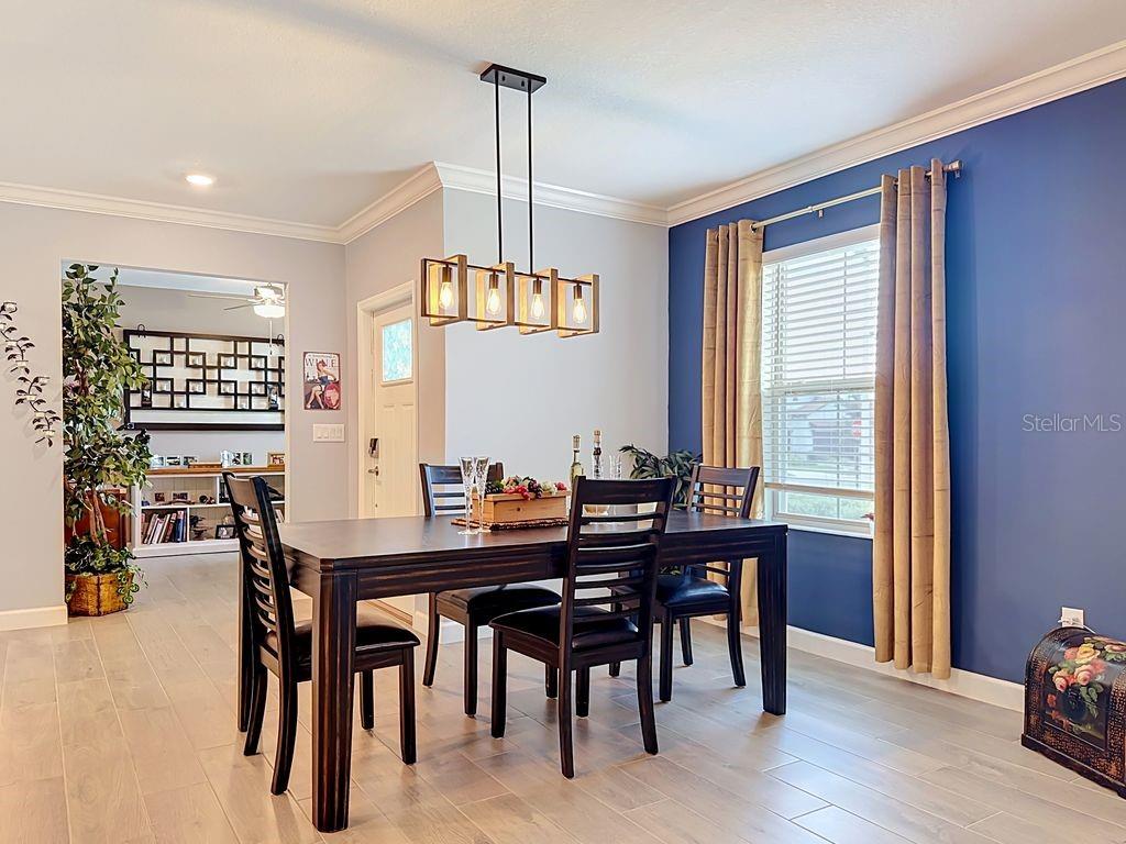 17255 HOLLY WELL AVE — photo 28
