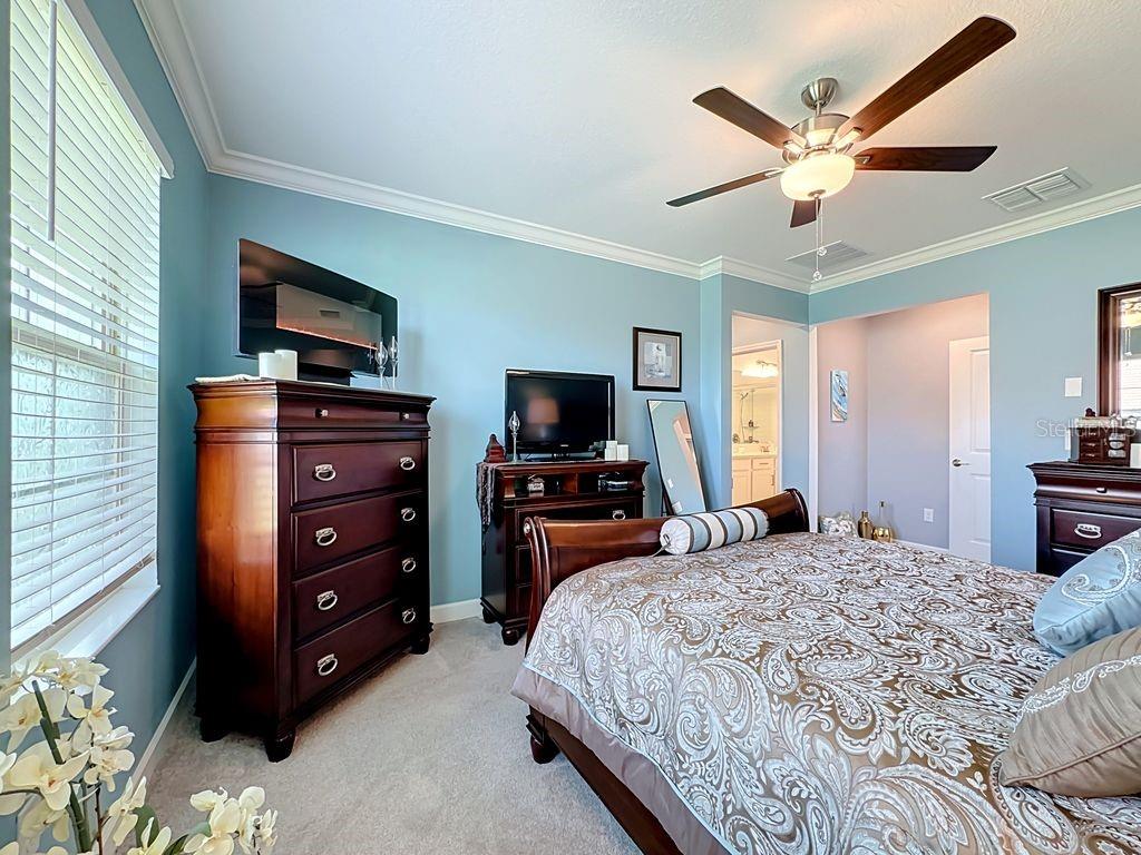 17255 HOLLY WELL AVE — photo 45