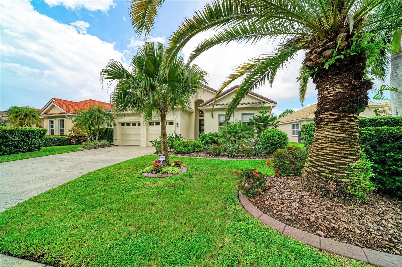 6690 TAILFEATHER WAY — photo 4