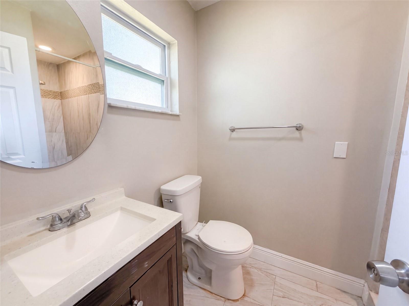 121 INWOOD CIR — photo 11