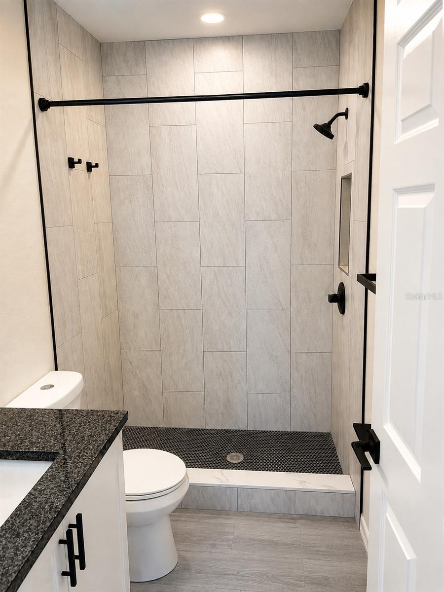 1710 W NORTH B ST #2 — photo 5