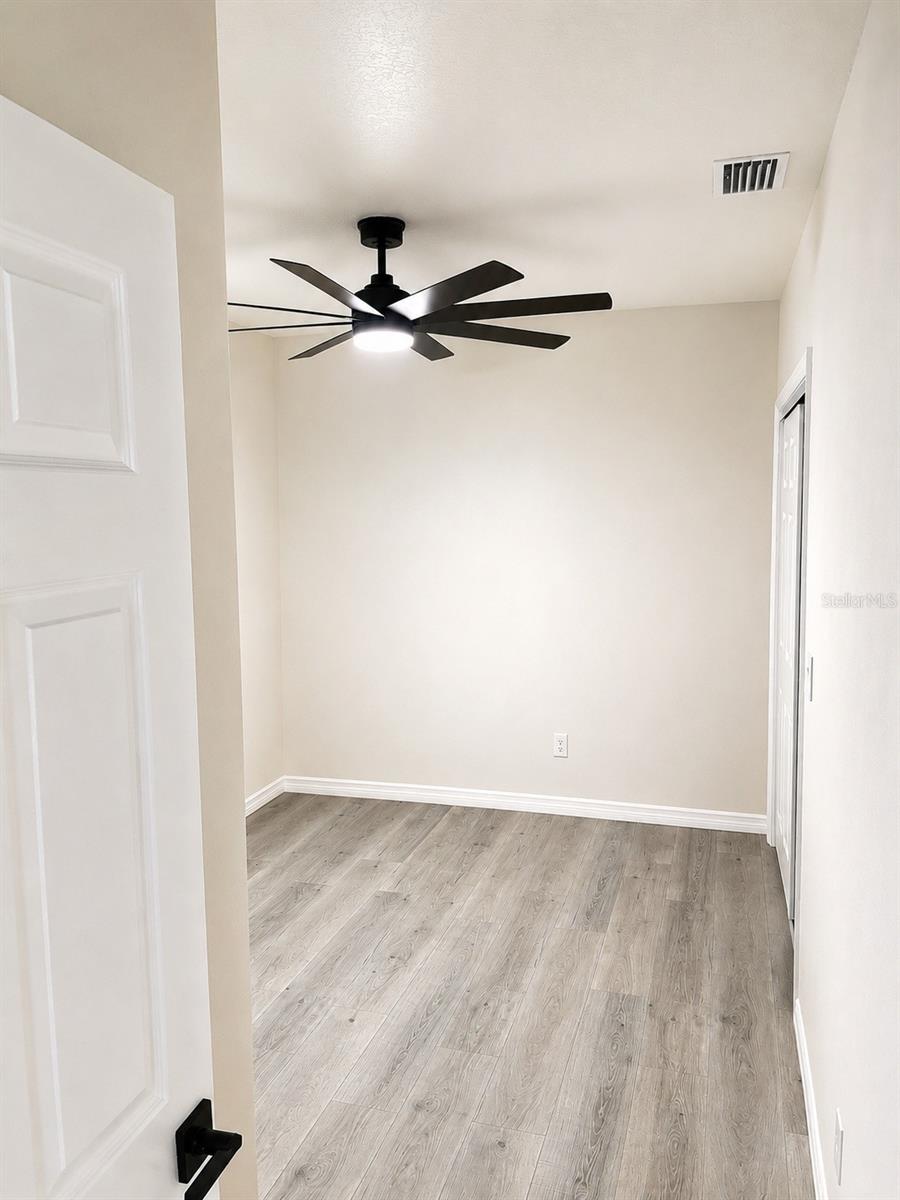 1710 W NORTH B ST #2 — photo 10