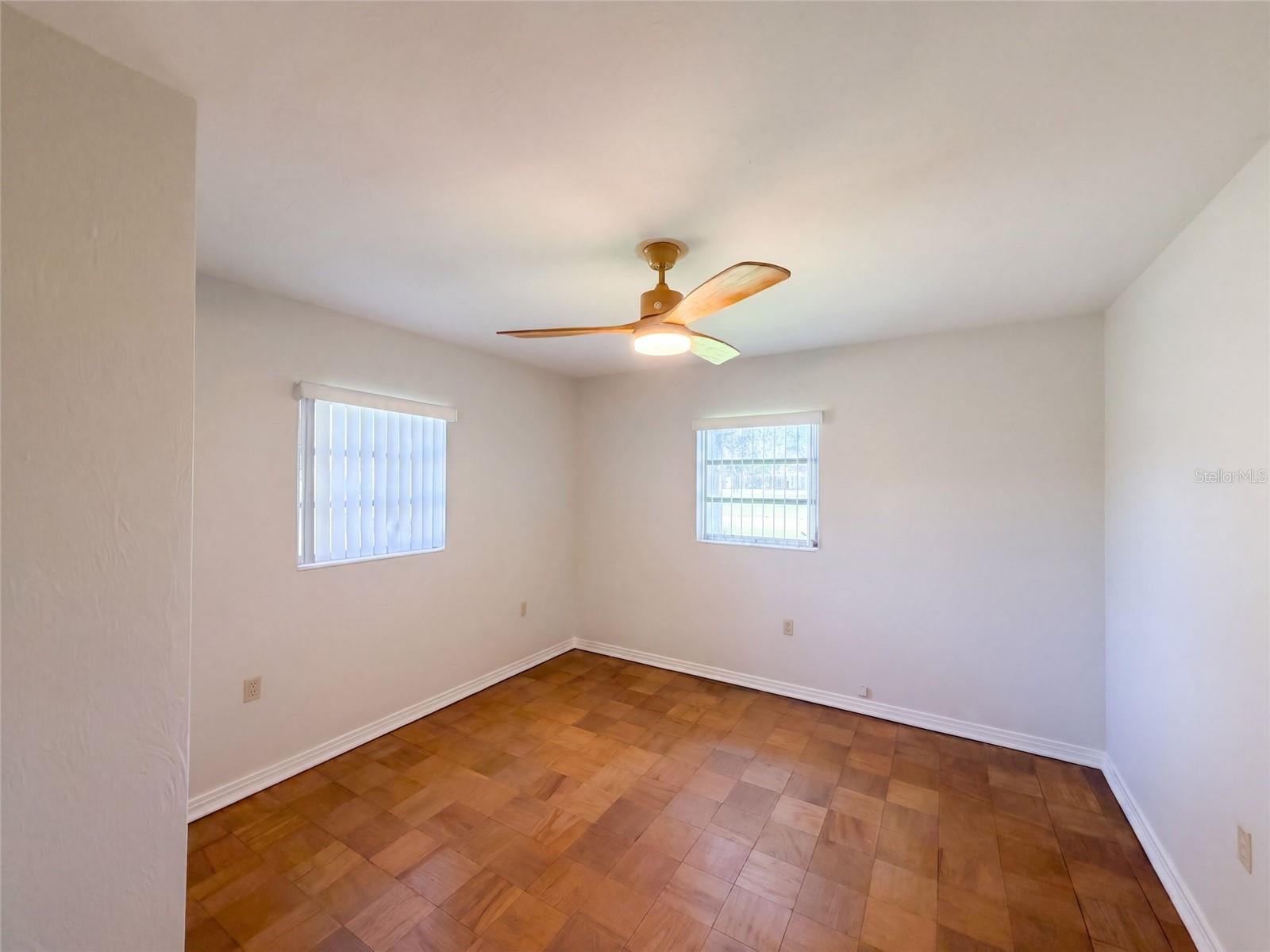 1305 W SPENCER ST — photo 12