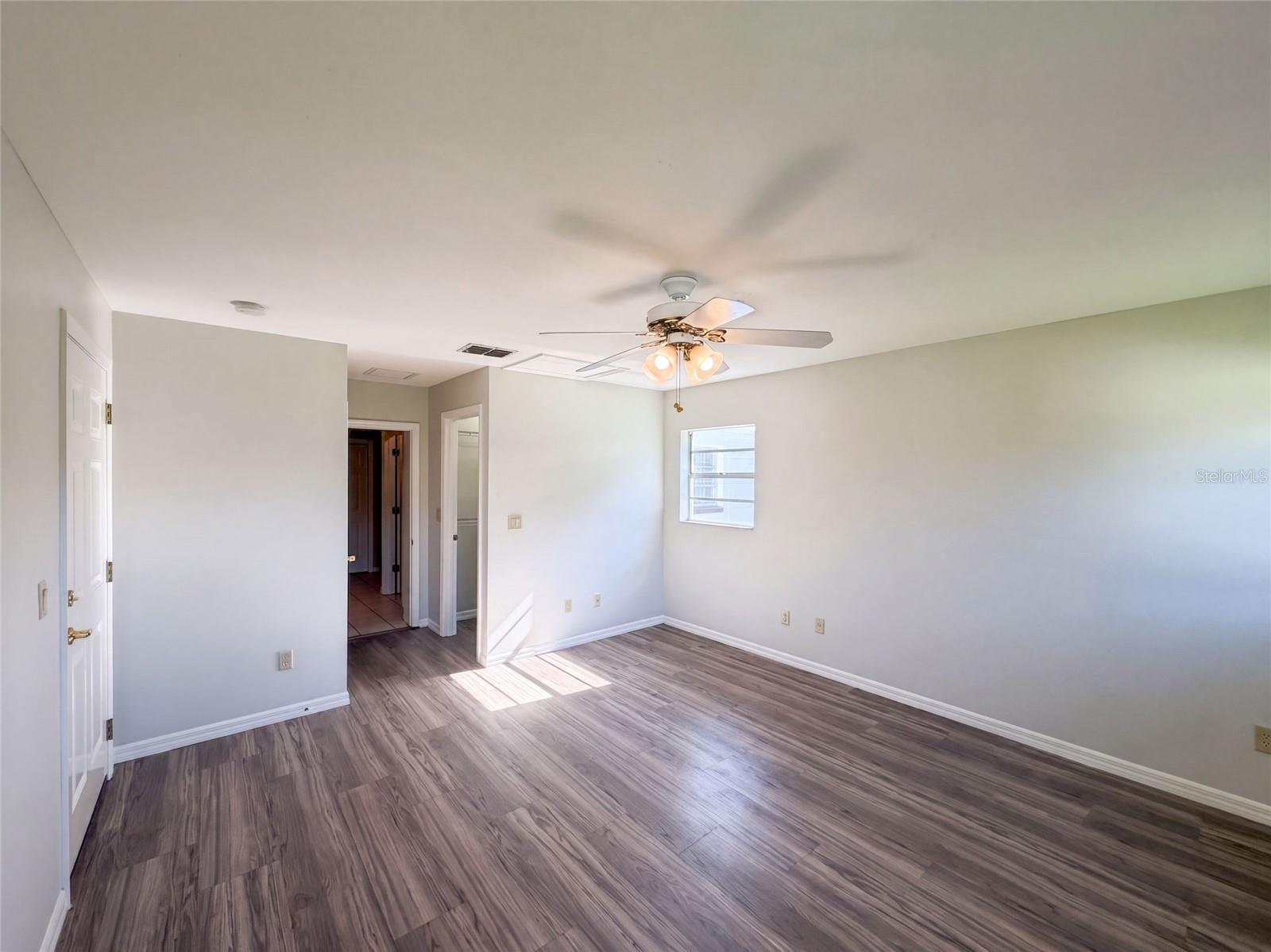1305 W SPENCER ST — photo 11