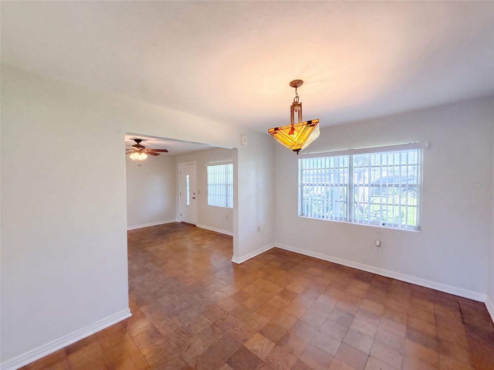1305 W SPENCER ST — photo 7
