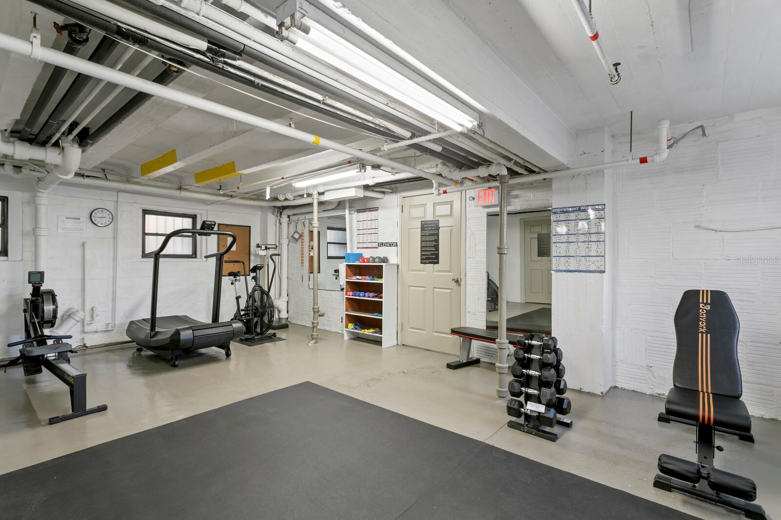 130 4TH AVE N #107 — photo 23