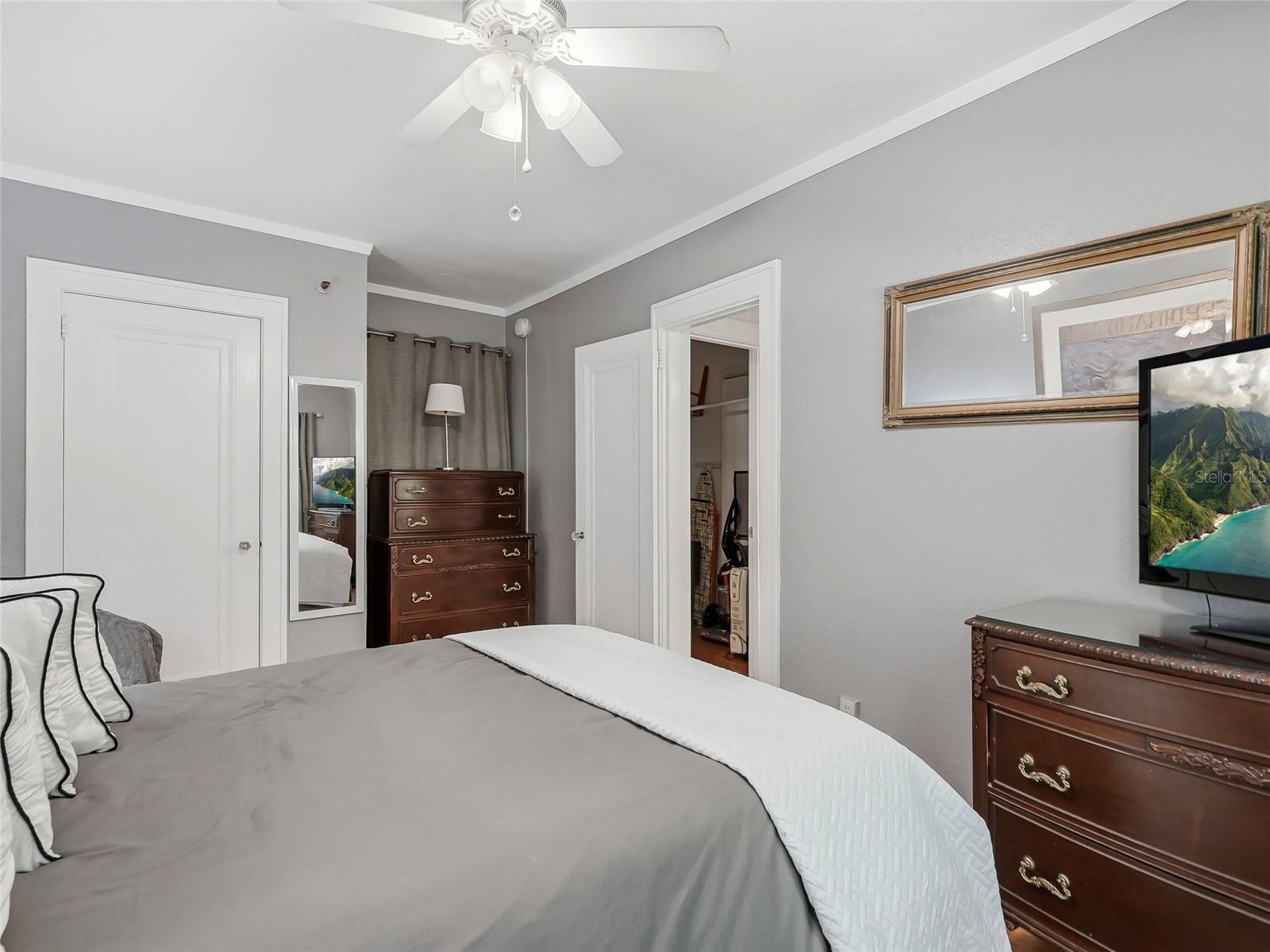 130 4TH AVE N #107 — photo 17
