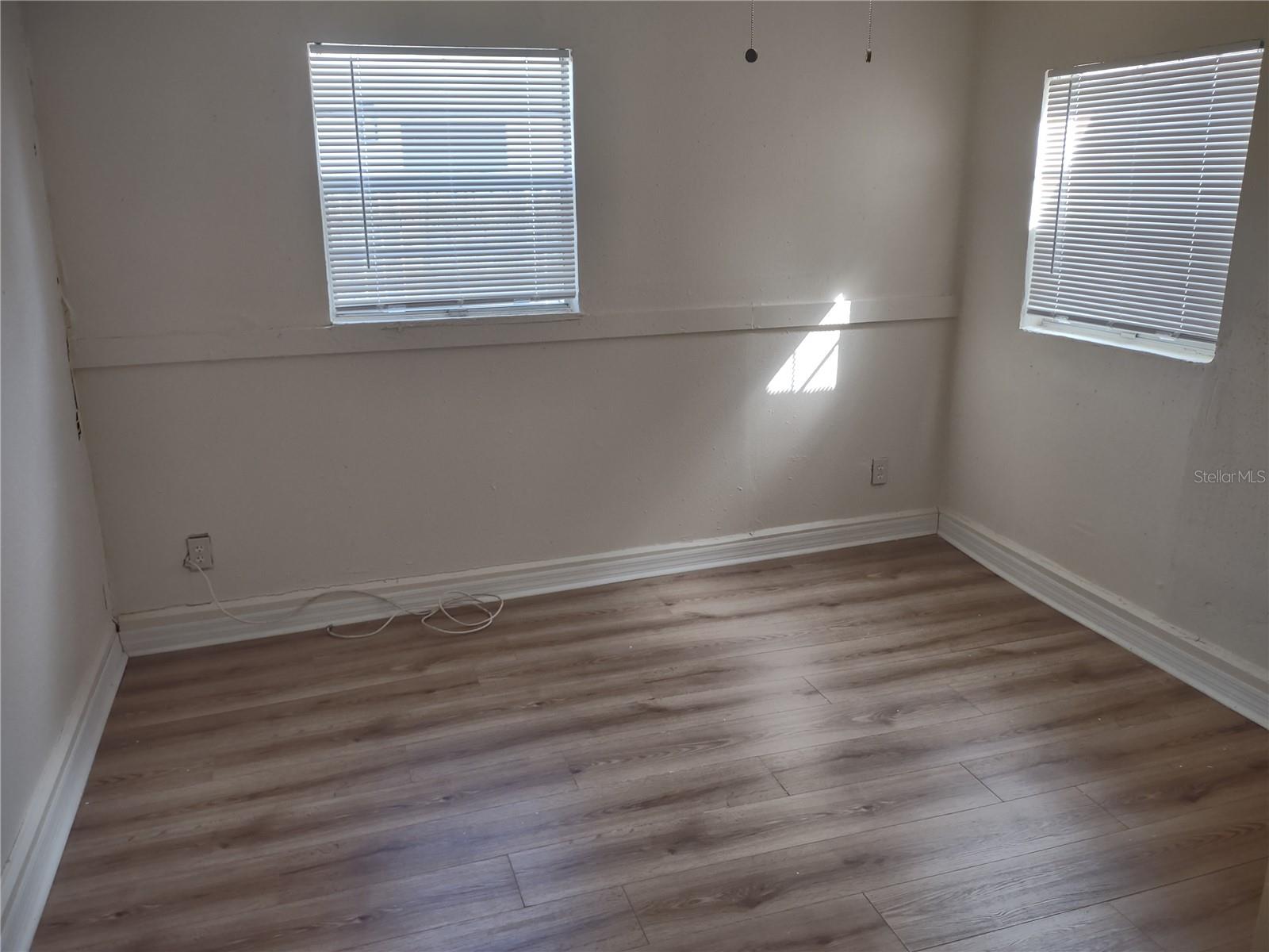1407 MONROE AVE — photo 7