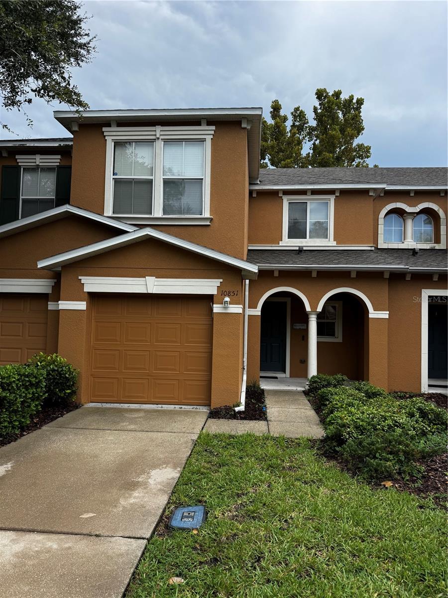 10851 KENSINGTON PARK AVE — photo 2