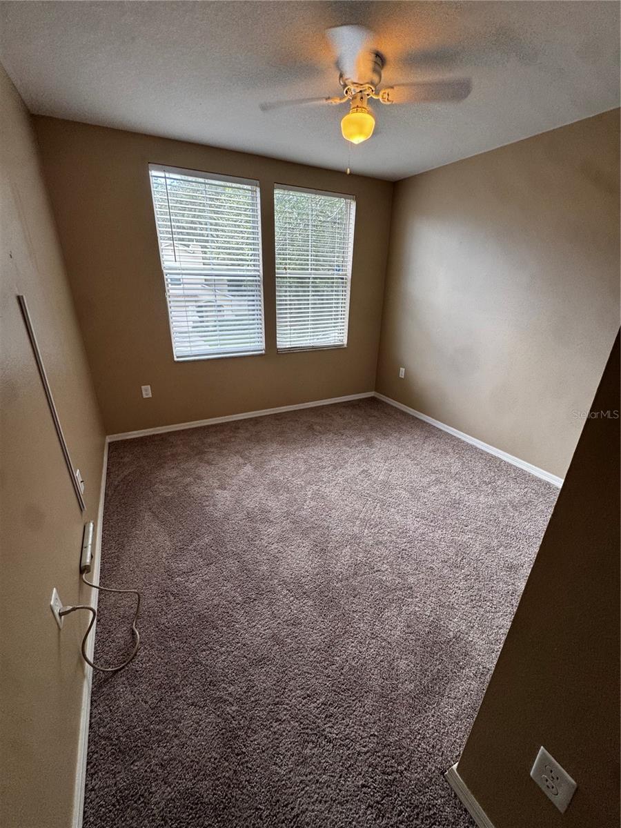 10851 KENSINGTON PARK AVE — photo 28