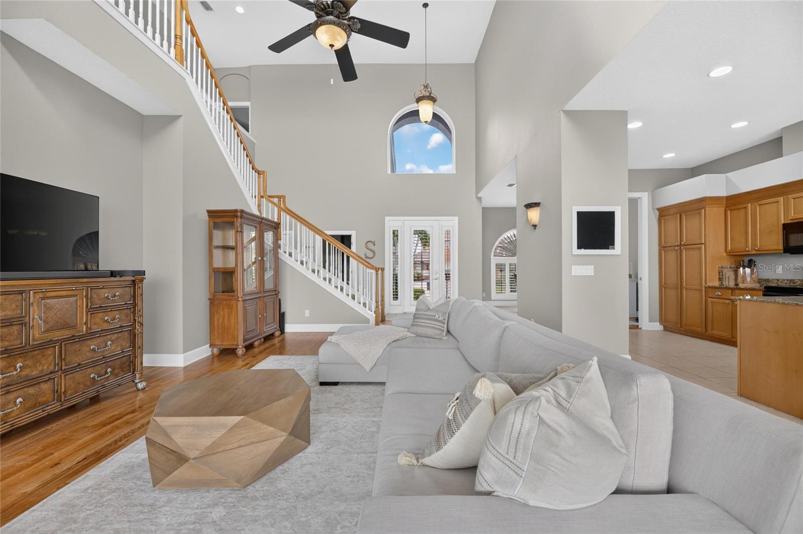 1231 ACAPPELLA LN — photo 22