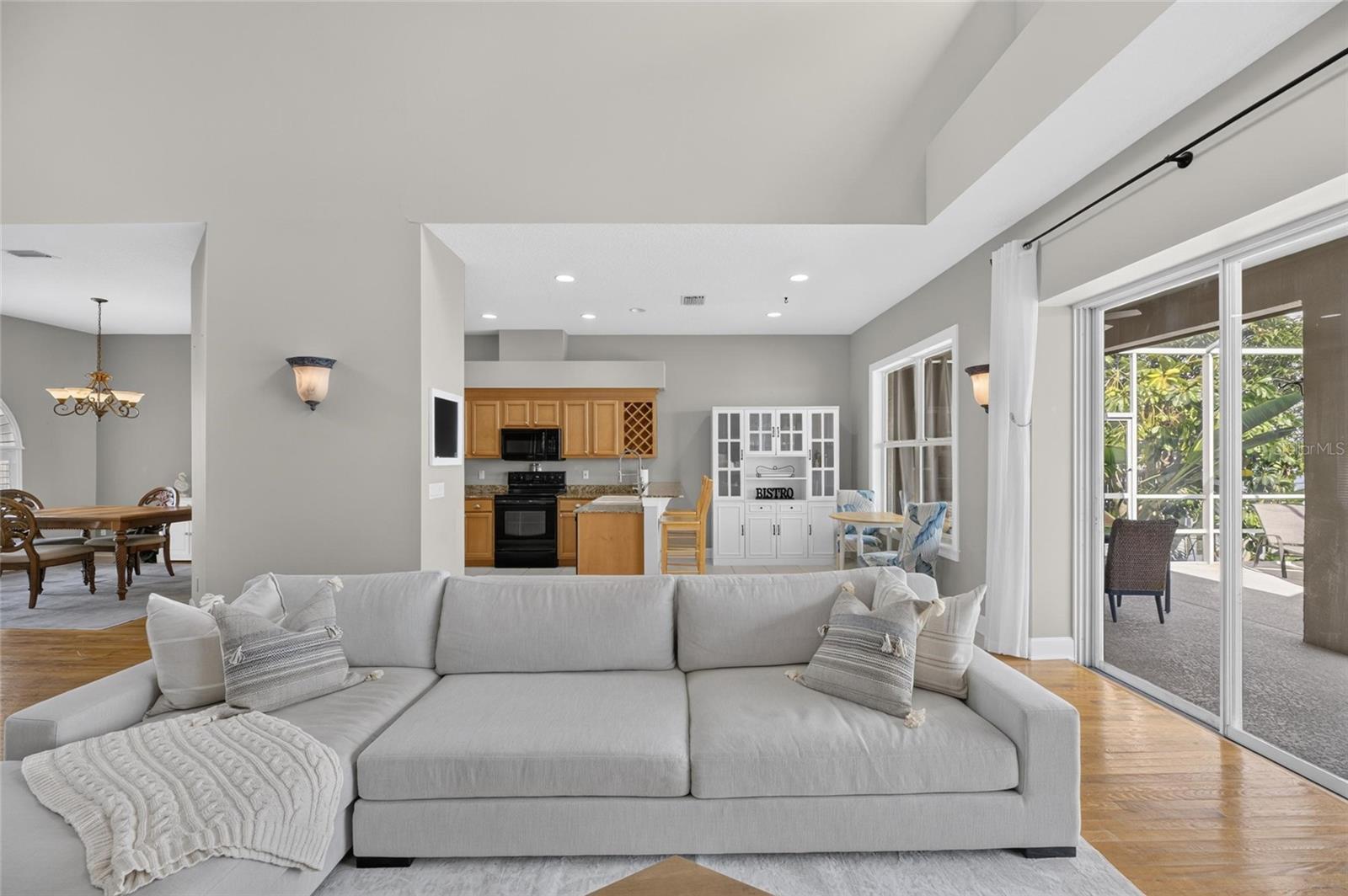 1231 ACAPPELLA LN — photo 28