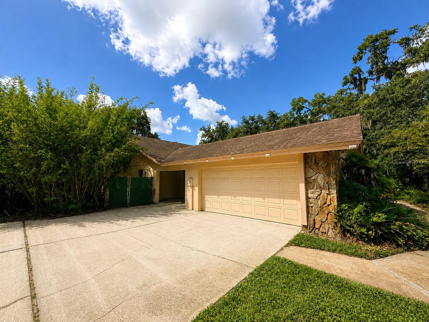 6701 PEMBERTON VIEW DR — photo 37