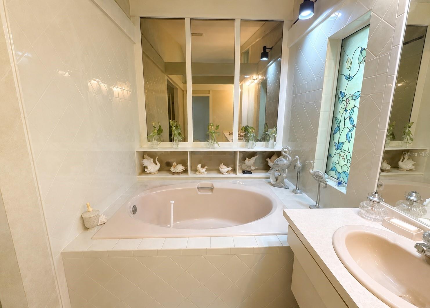 6701 PEMBERTON VIEW DR — photo 22