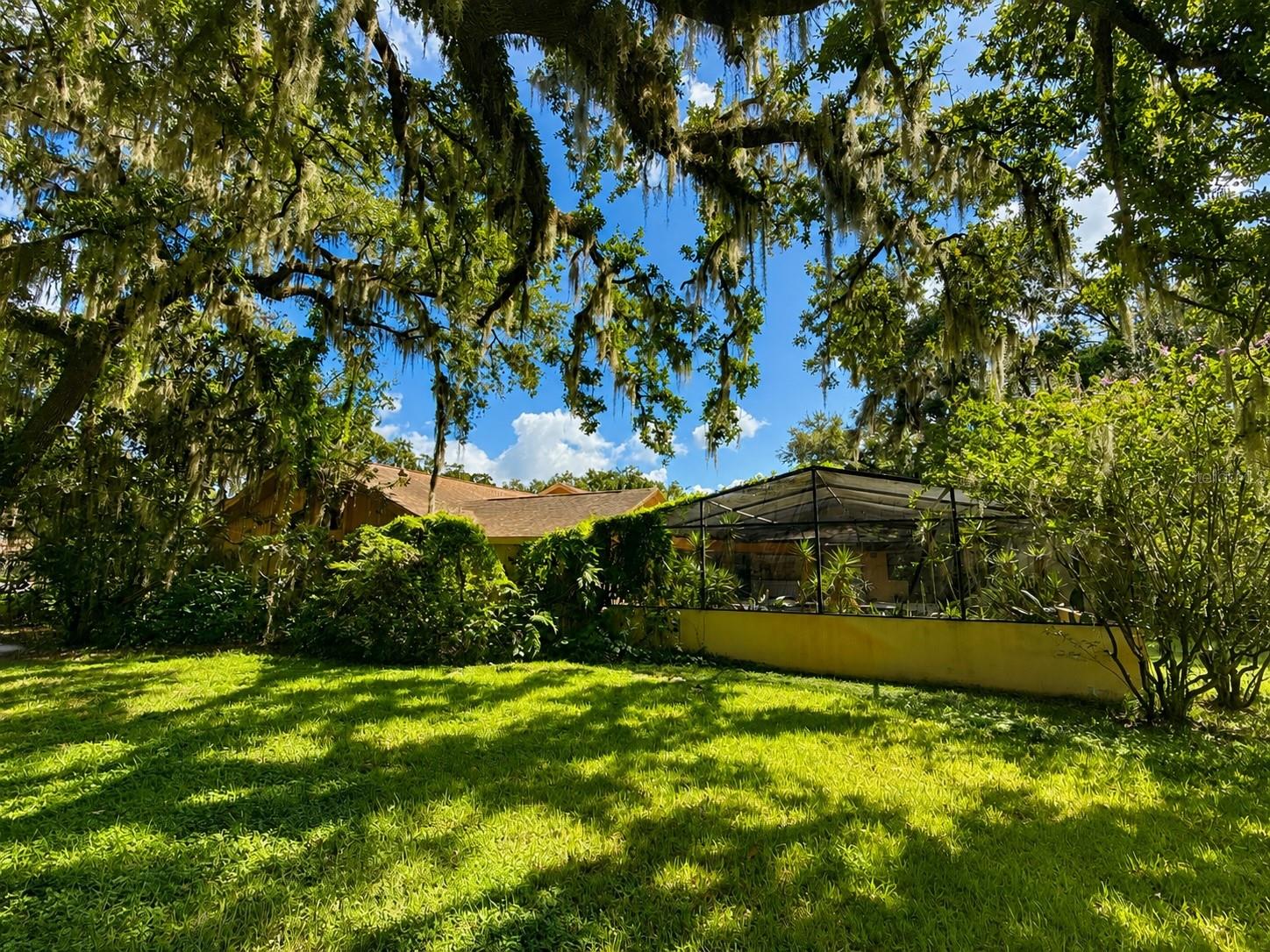 6701 PEMBERTON VIEW DR — photo 38