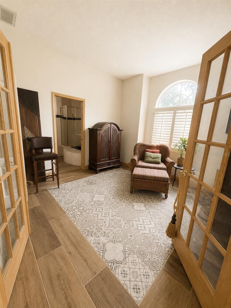 995 WEATHERSFIELD DR — photo 15