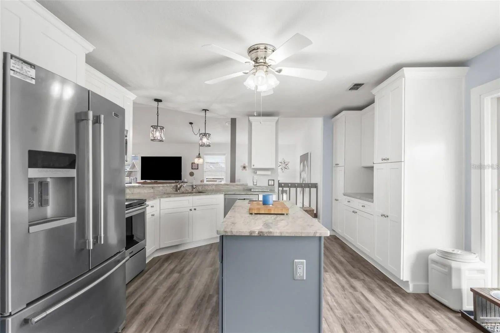 6029 BAYWAY CT — photo 11