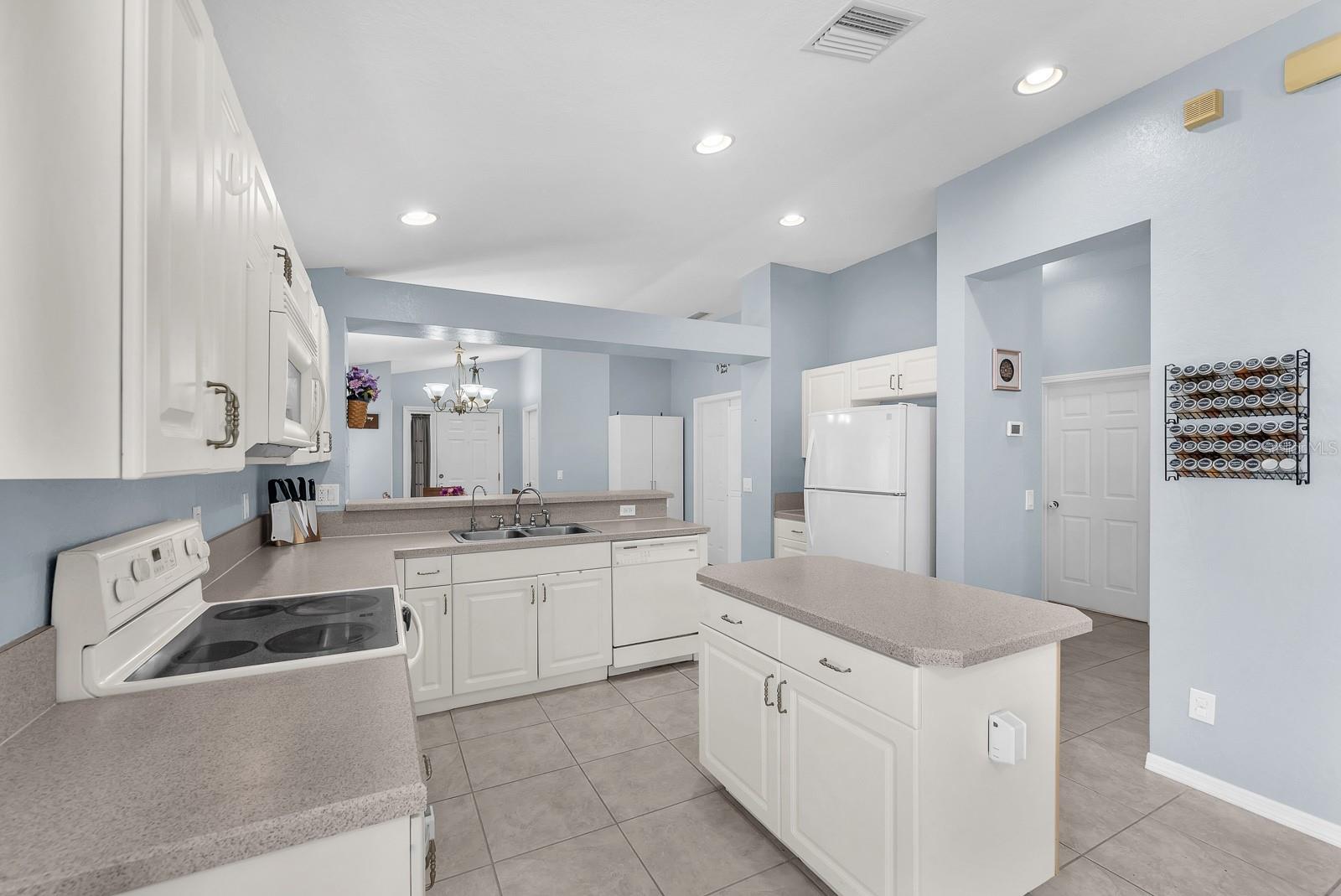 11433 BAY GARDENS LOOP — photo 7