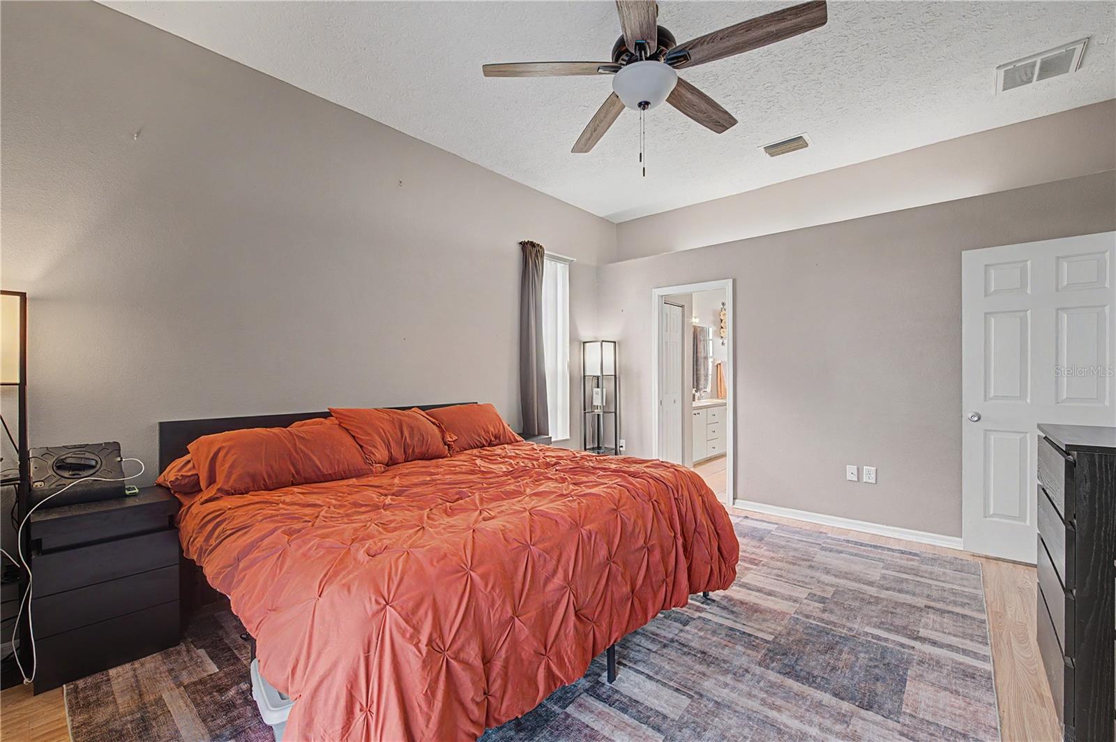 12040 PENZANCE LN — photo 23