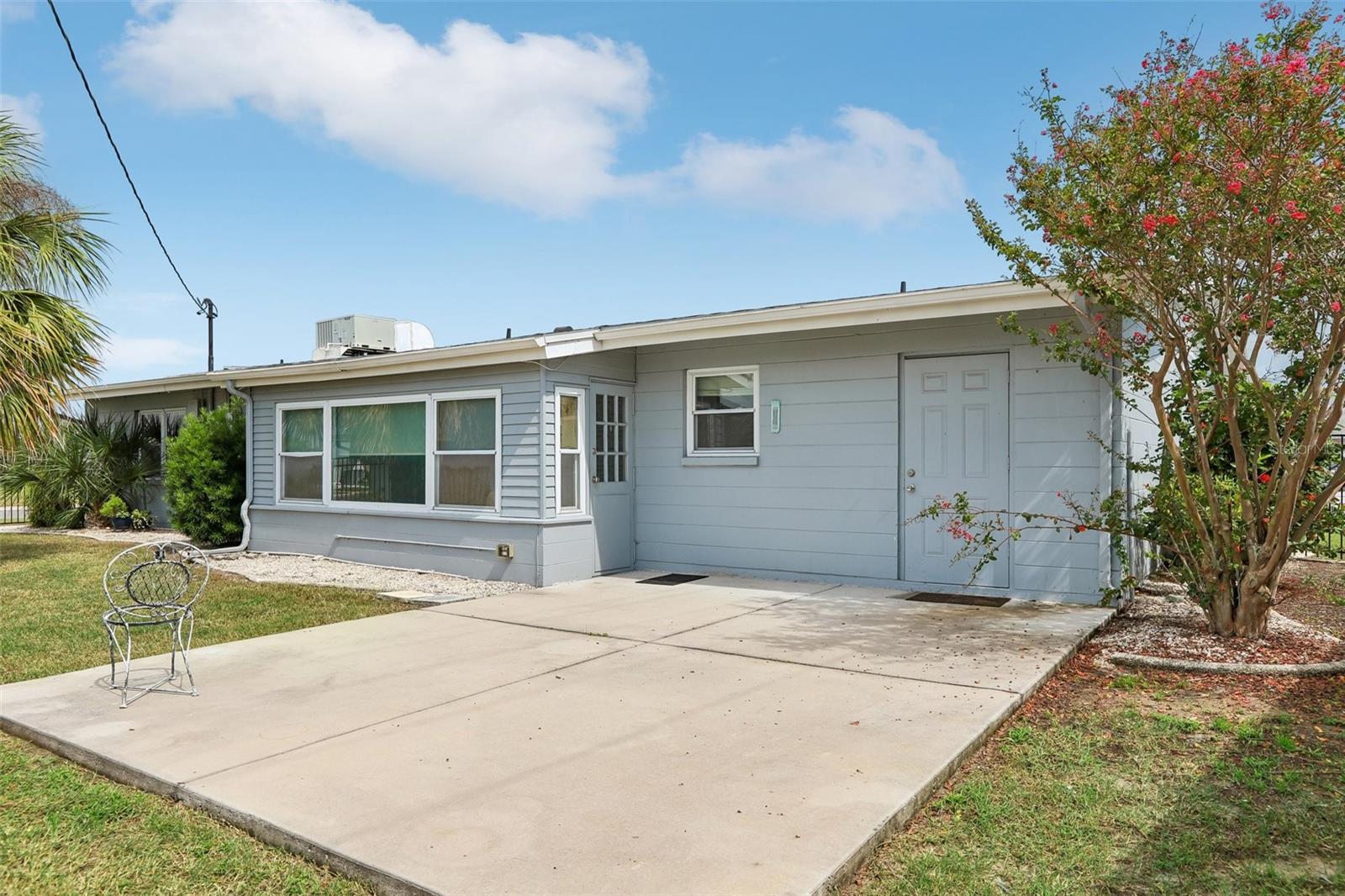 1001 LA JOLLA AVE — photo 46