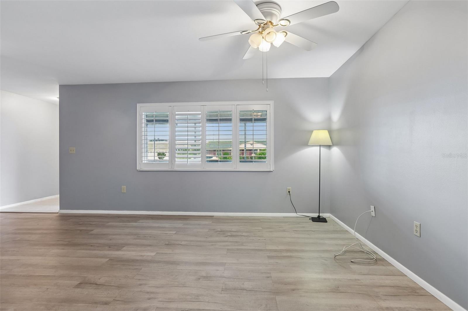 1001 LA JOLLA AVE — photo 10