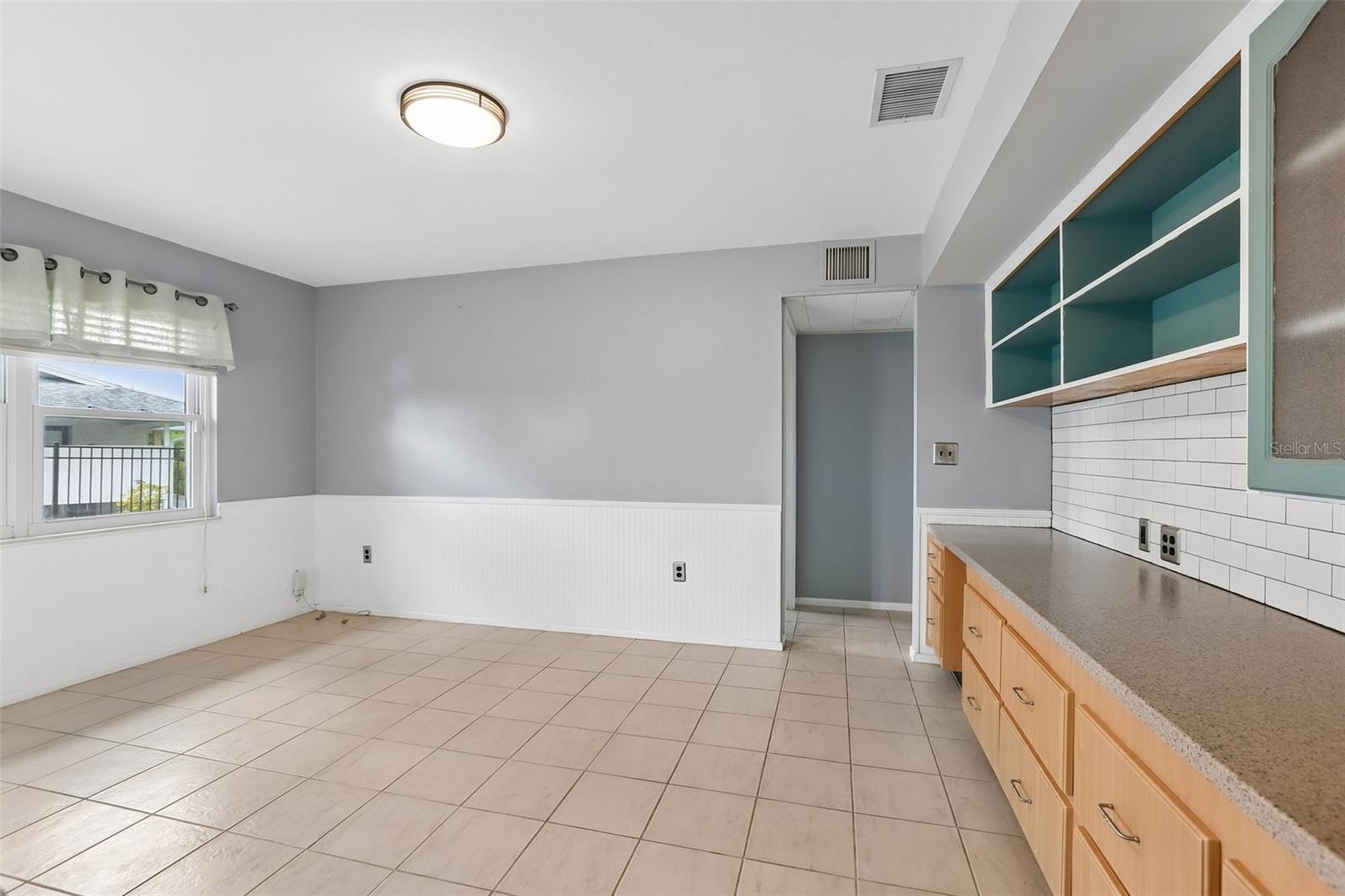 1001 LA JOLLA AVE — photo 13