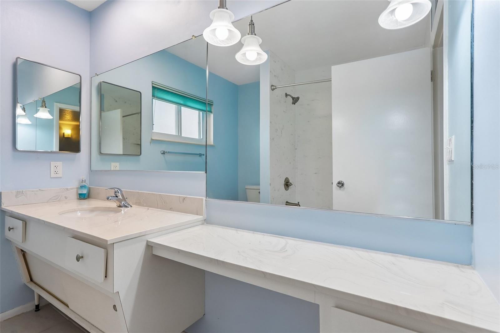 1001 LA JOLLA AVE — photo 25