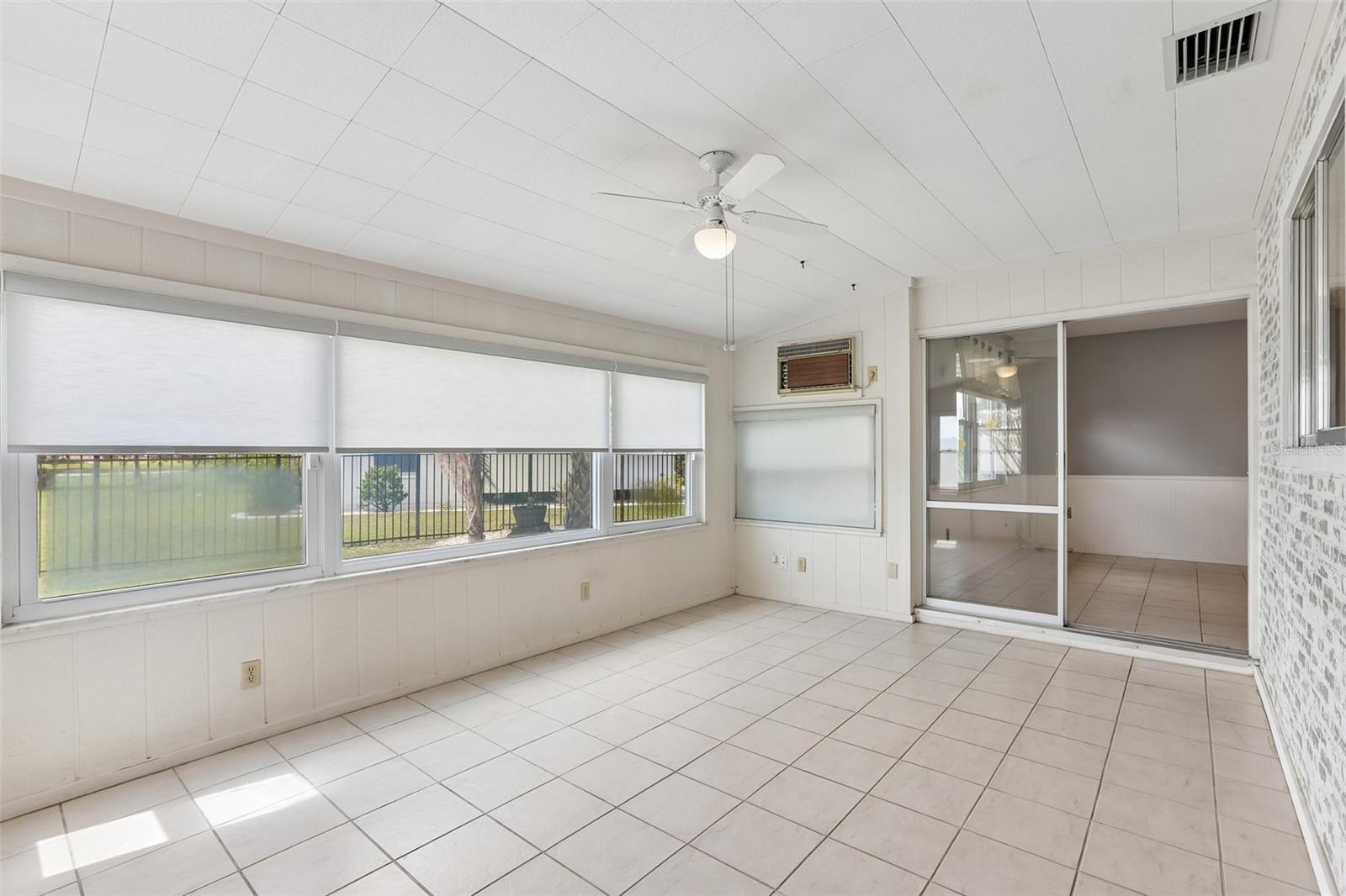 1001 LA JOLLA AVE — photo 37