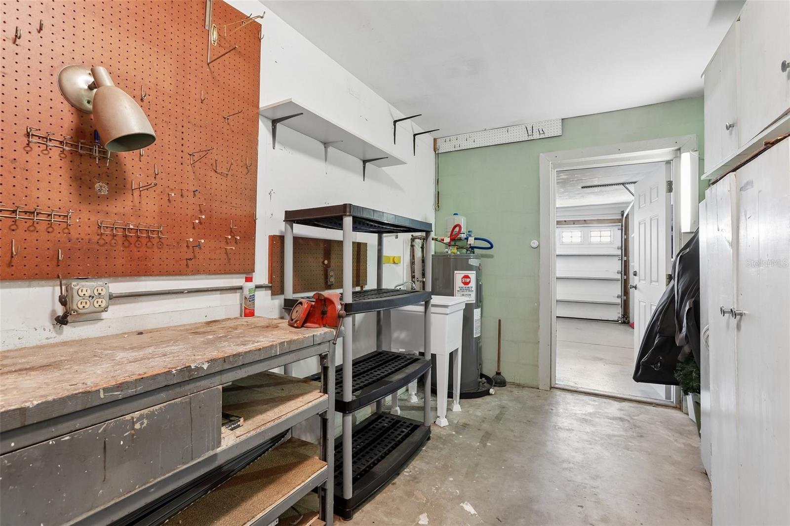 1001 LA JOLLA AVE — photo 42