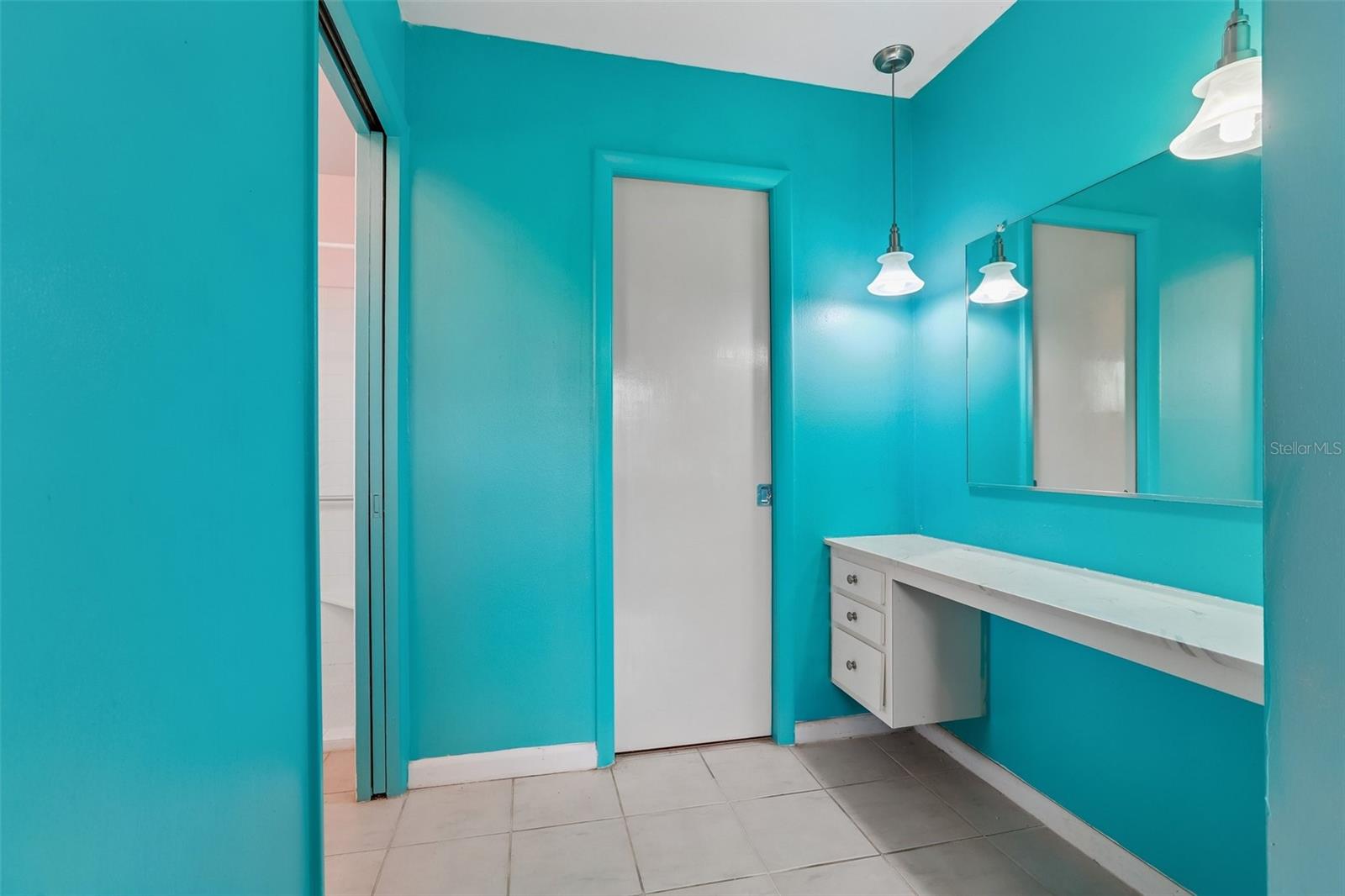 1001 LA JOLLA AVE — photo 32