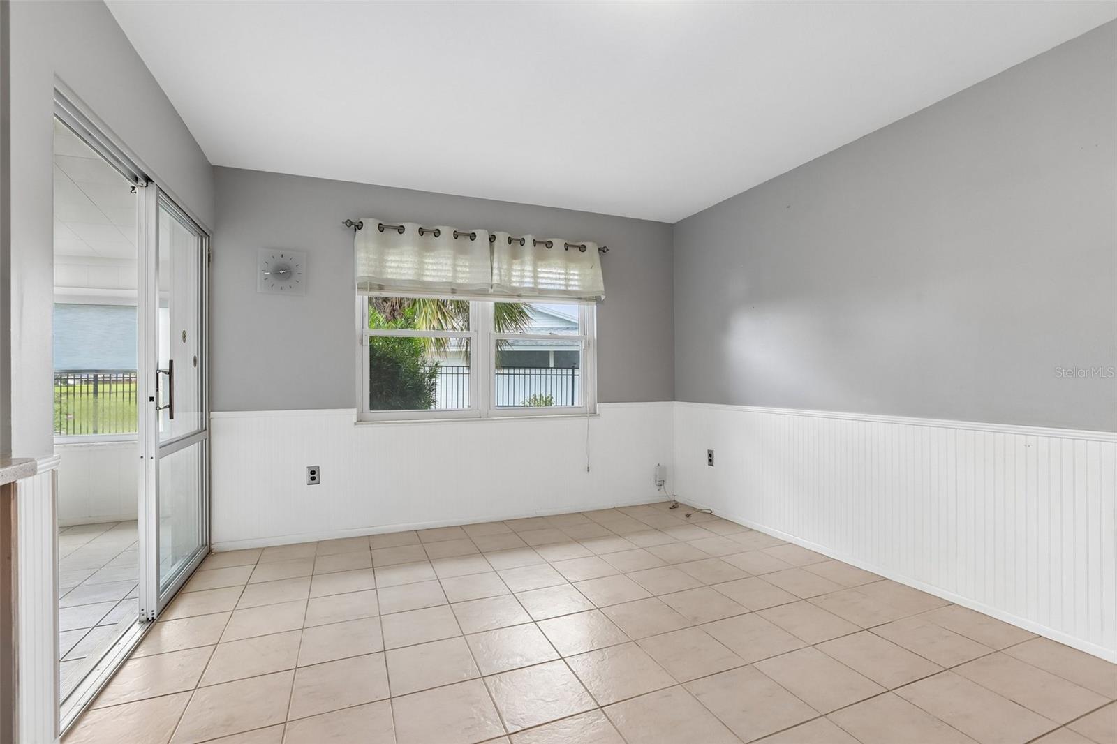 1001 LA JOLLA AVE — photo 12