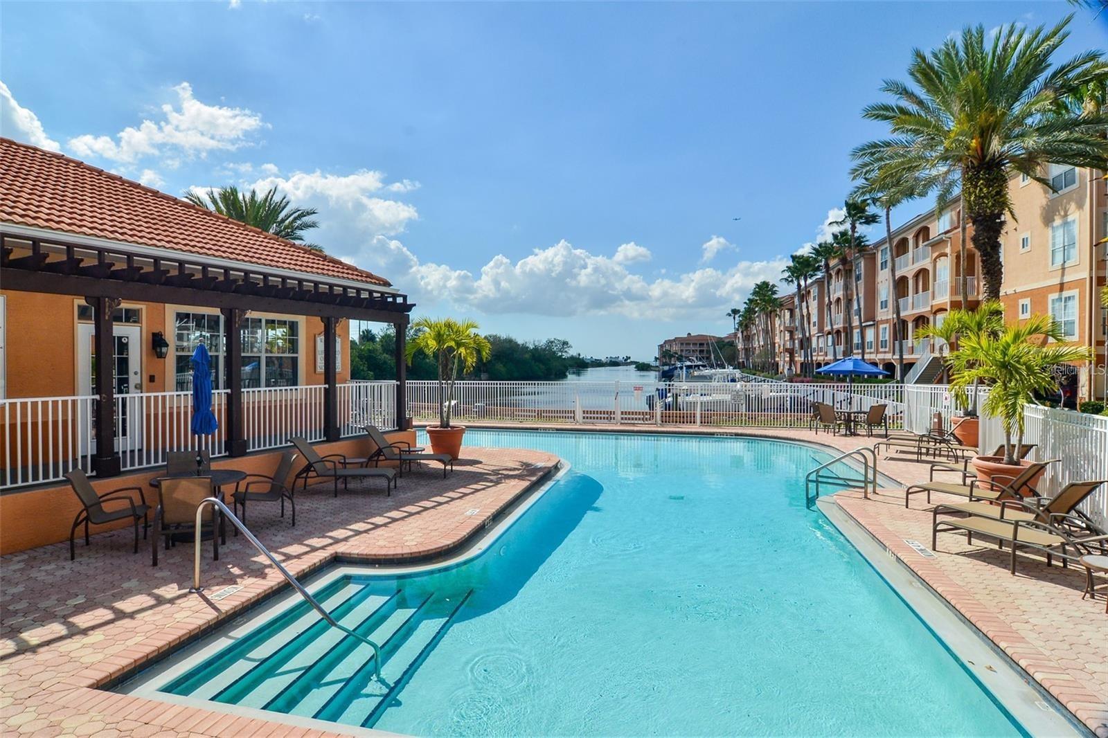 5000 CULBREATH KEY WAY #1-318 — photo 29