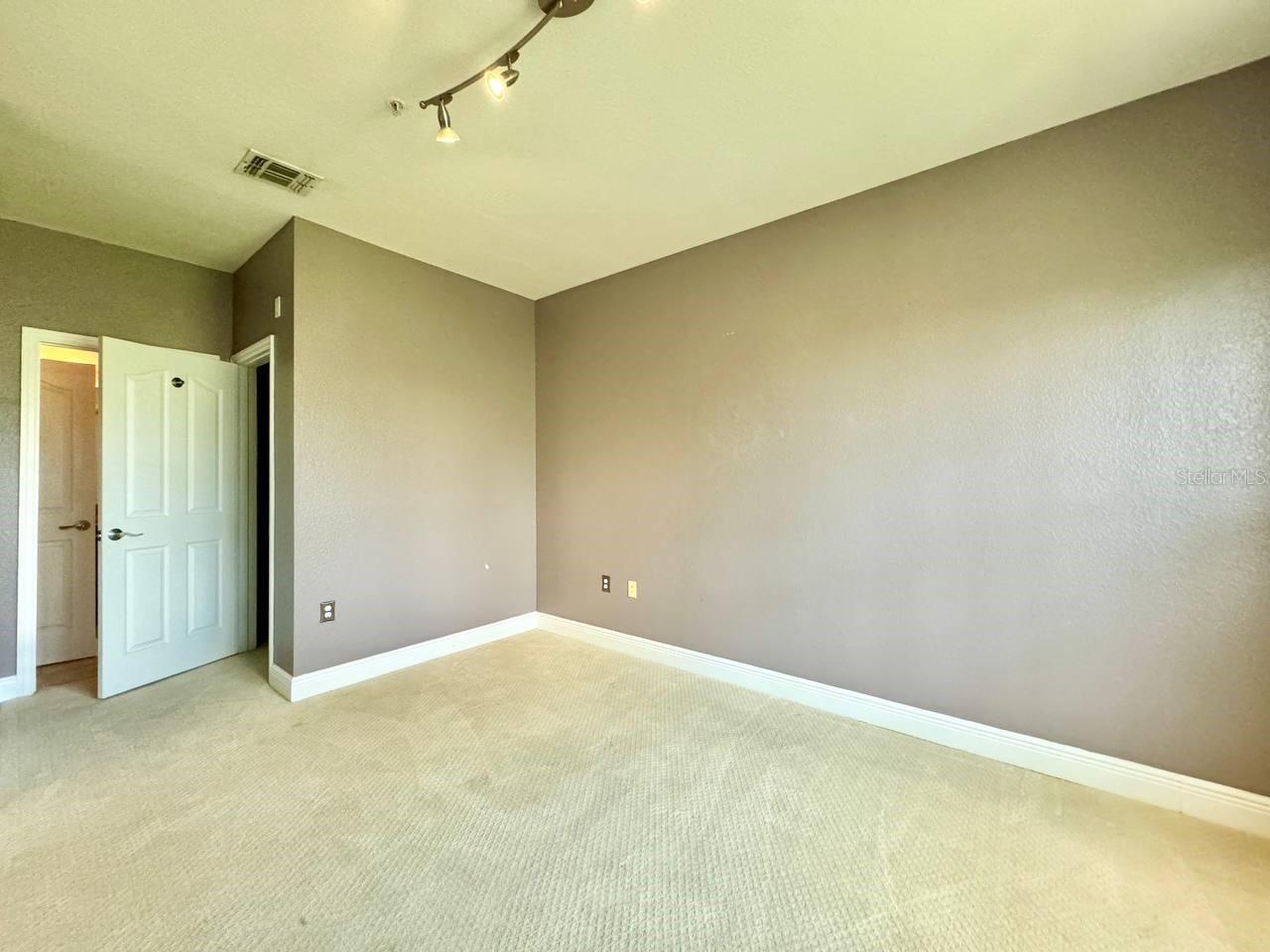 5000 CULBREATH KEY WAY #1-318 — photo 14