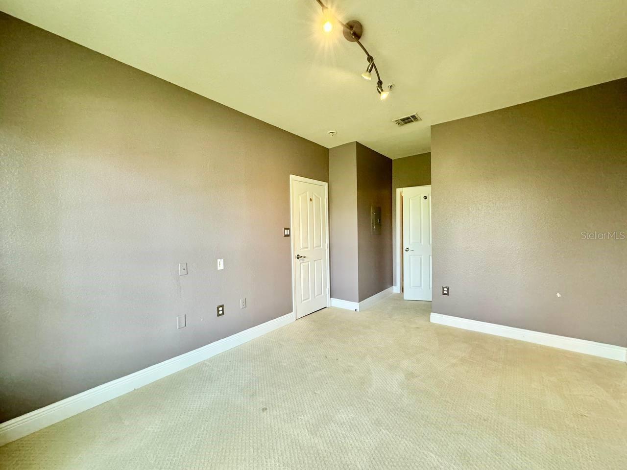 5000 CULBREATH KEY WAY #1-318 — photo 12