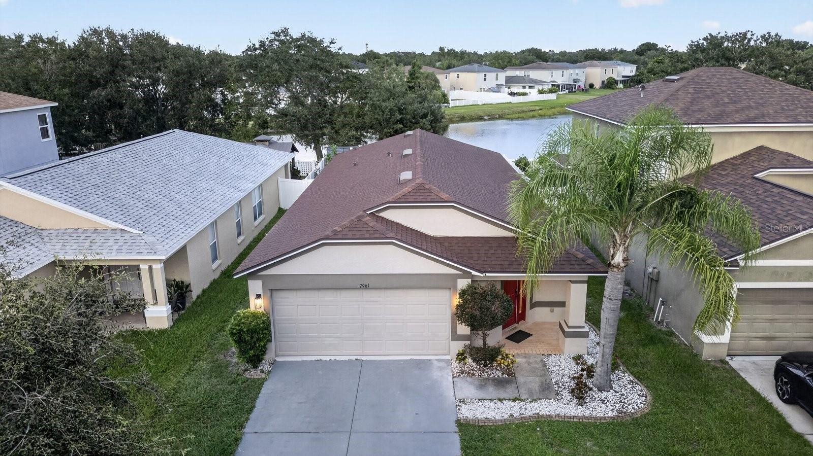 7961 CARRIAGE POINTE DR — photo 53
