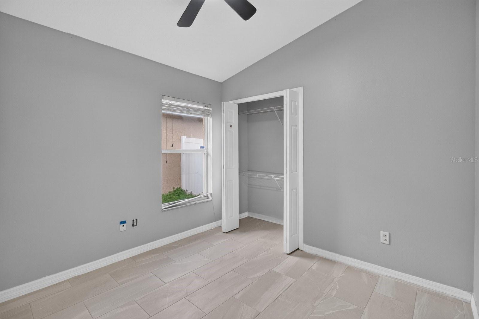 7961 CARRIAGE POINTE DR — photo 22