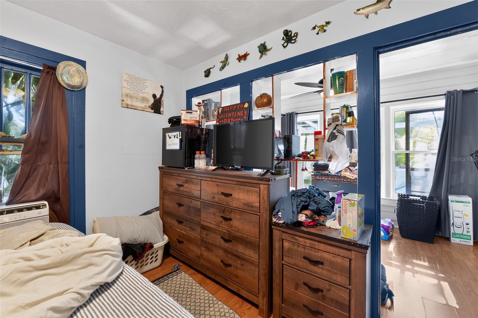 806 35TH ST W — photo 17