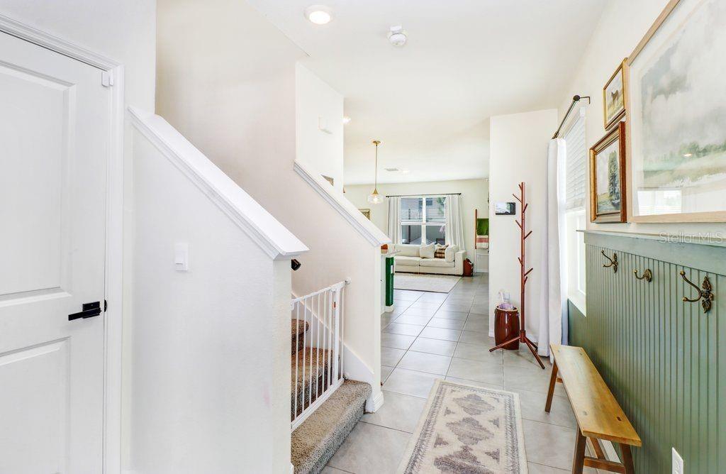 5794 HOLLINGWORTH TRL — photo 4