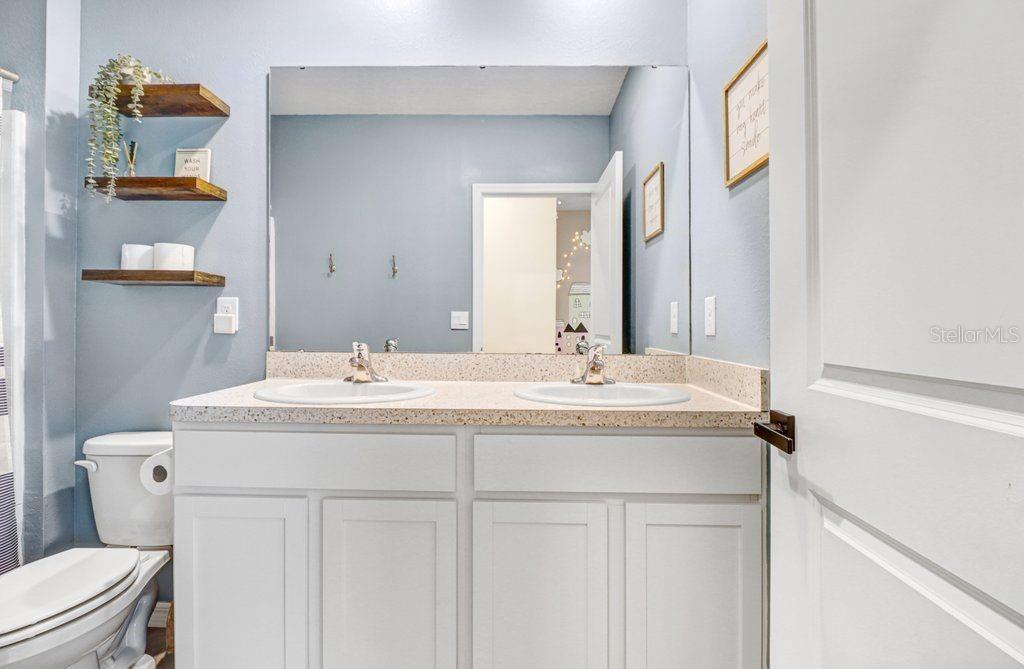 5794 HOLLINGWORTH TRL — photo 32