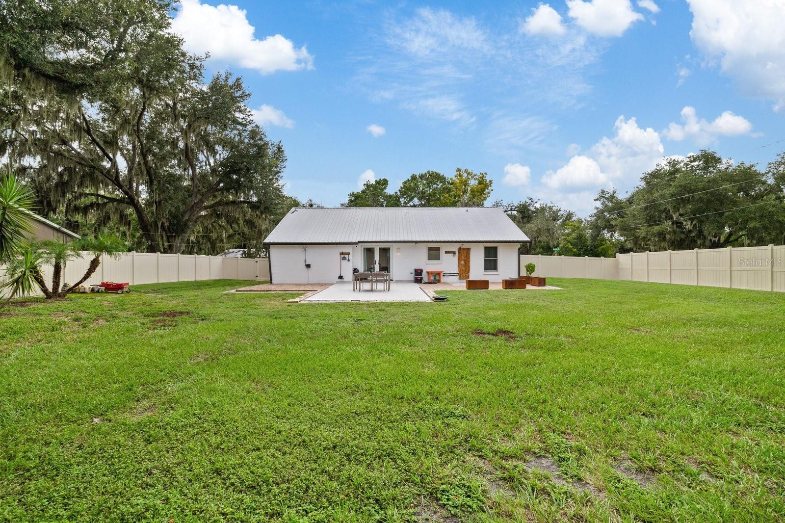12630 MAGNOLIA ST — photo 33
