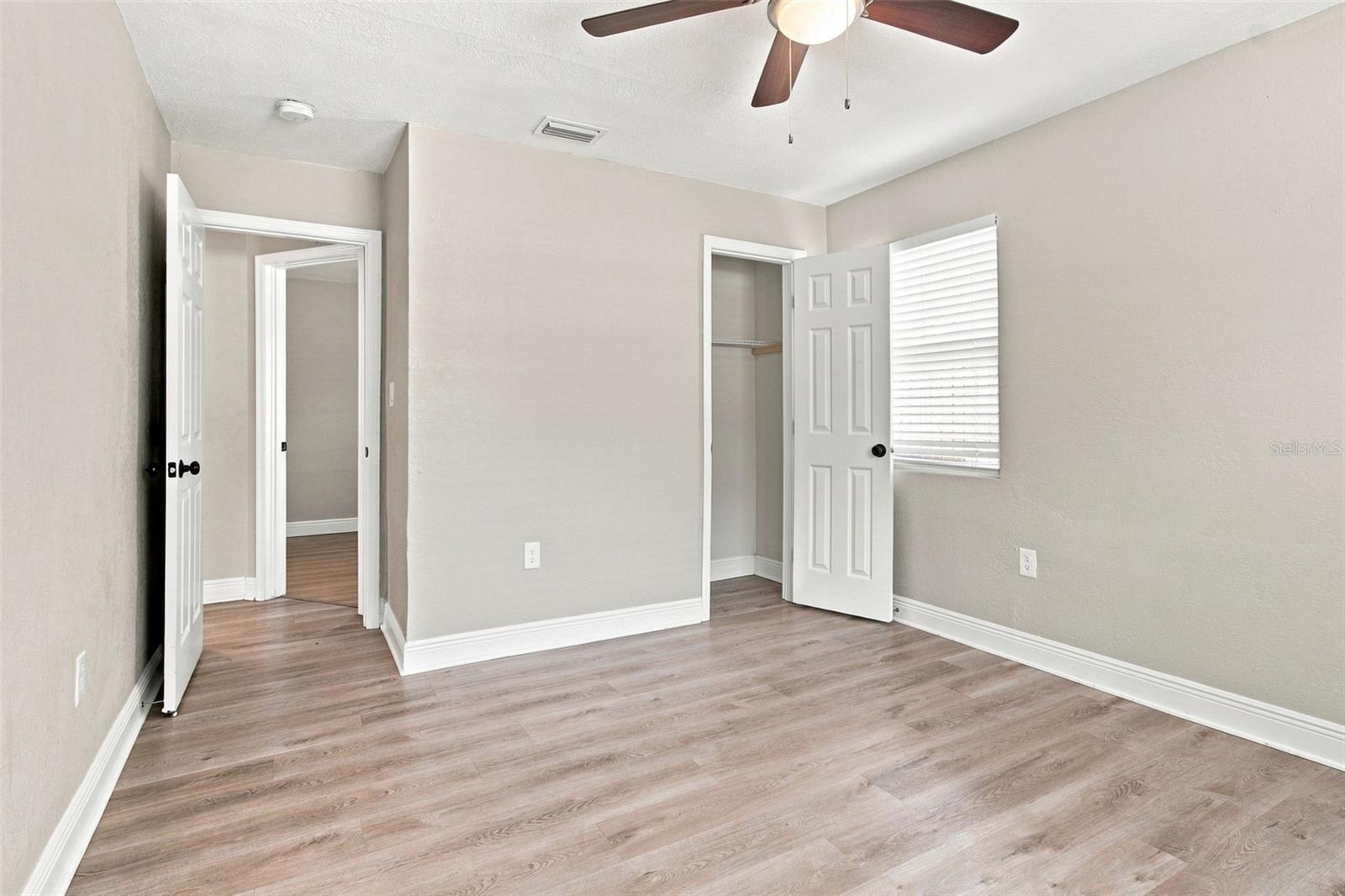 1217 E NORFOLK ST — photo 15