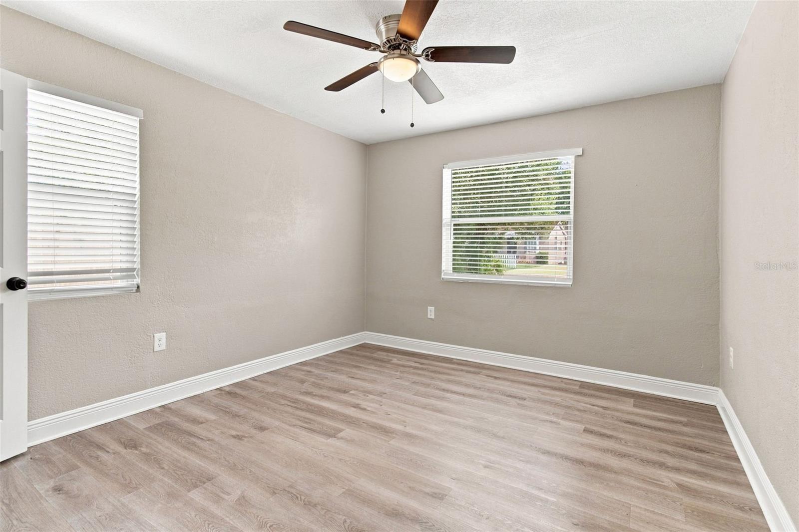 1217 E NORFOLK ST — photo 14