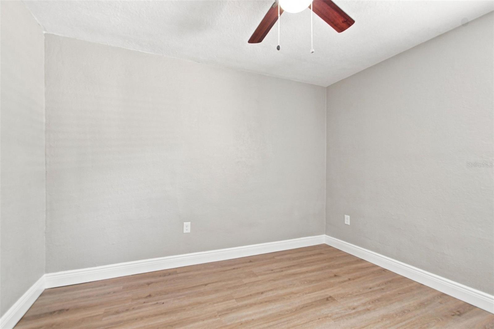 1217 E NORFOLK ST — photo 11