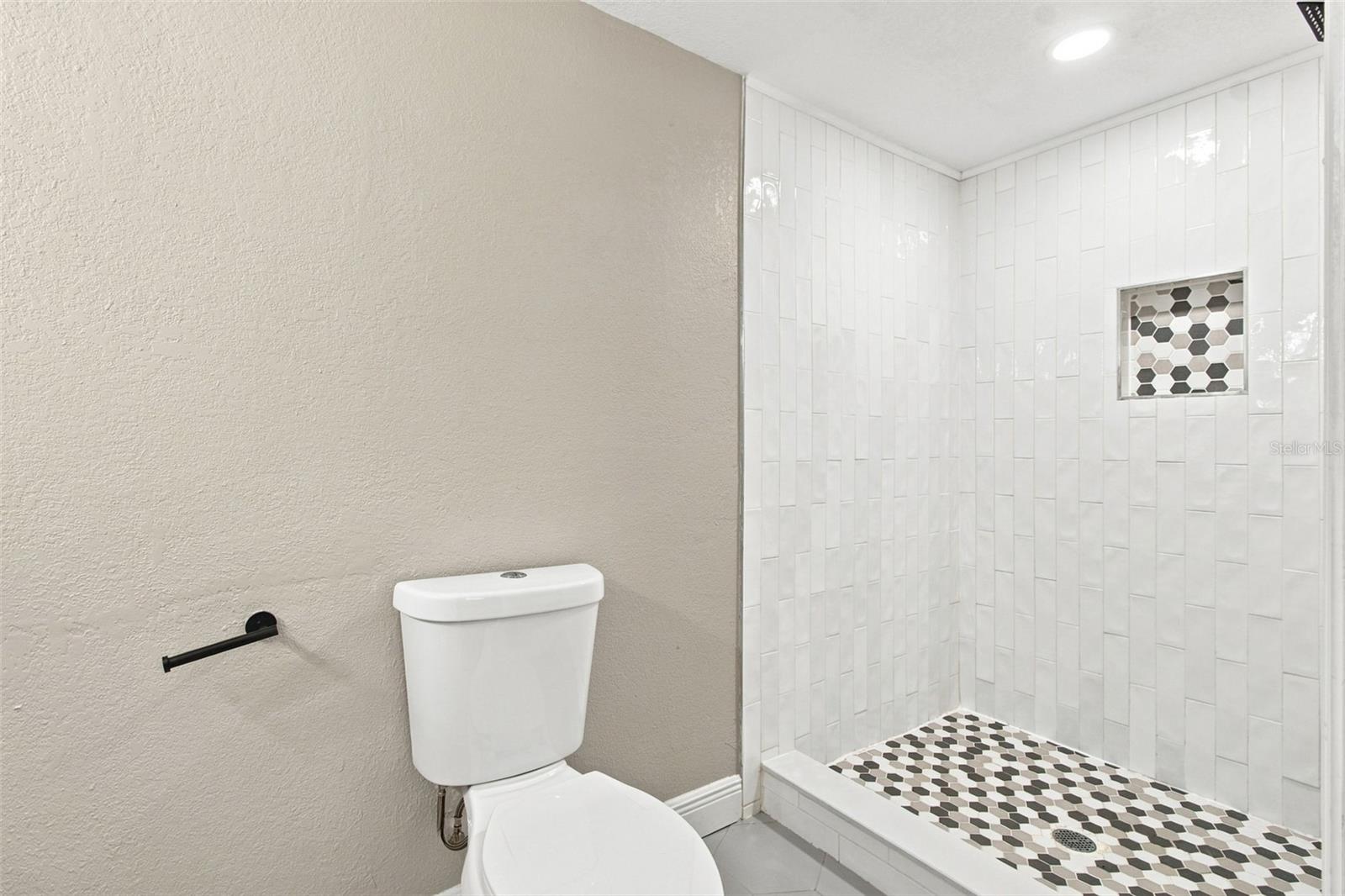 1217 E NORFOLK ST — photo 27