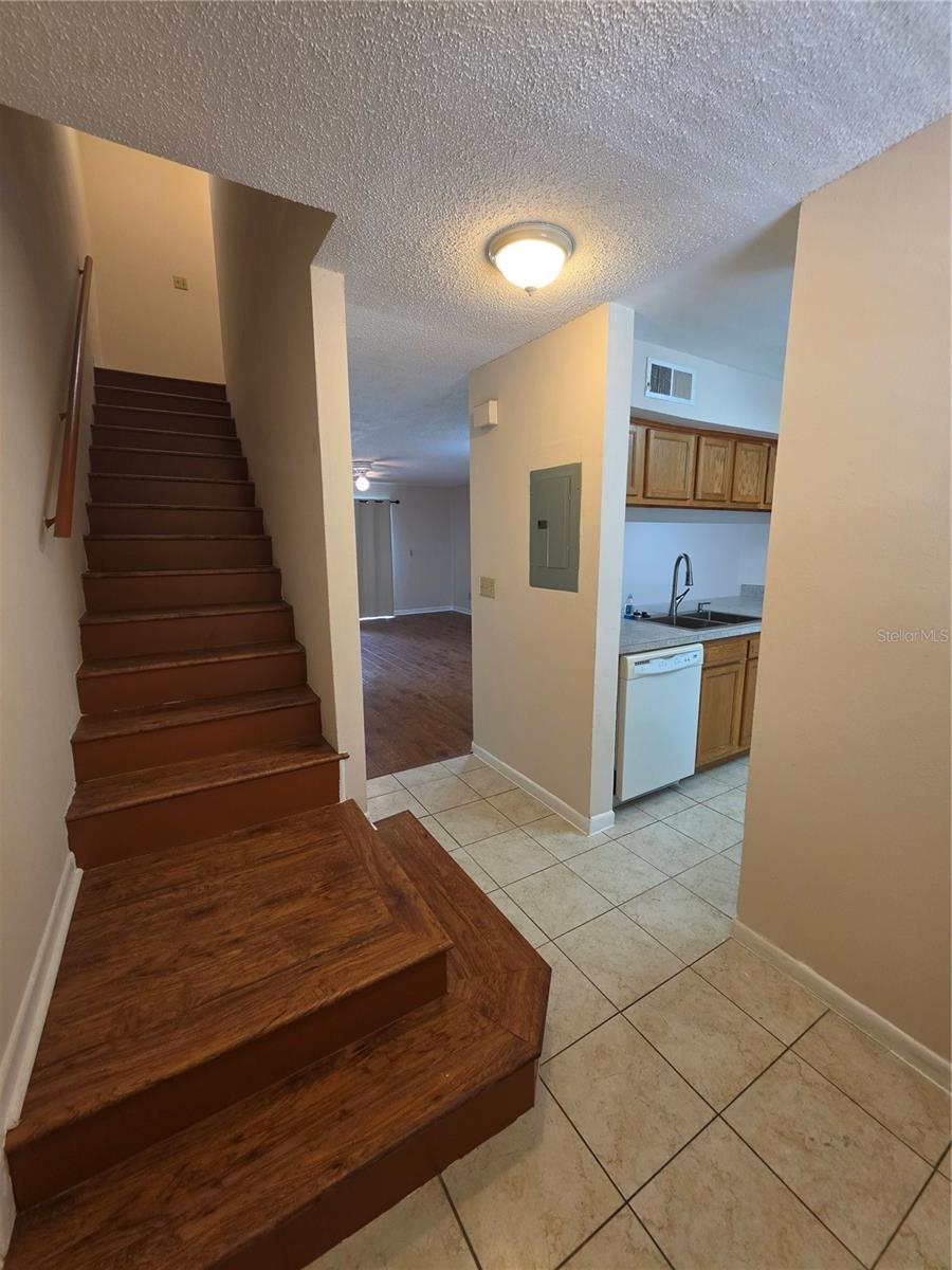 5202 SUNRIDGE PALMS DR #5202 — photo 2