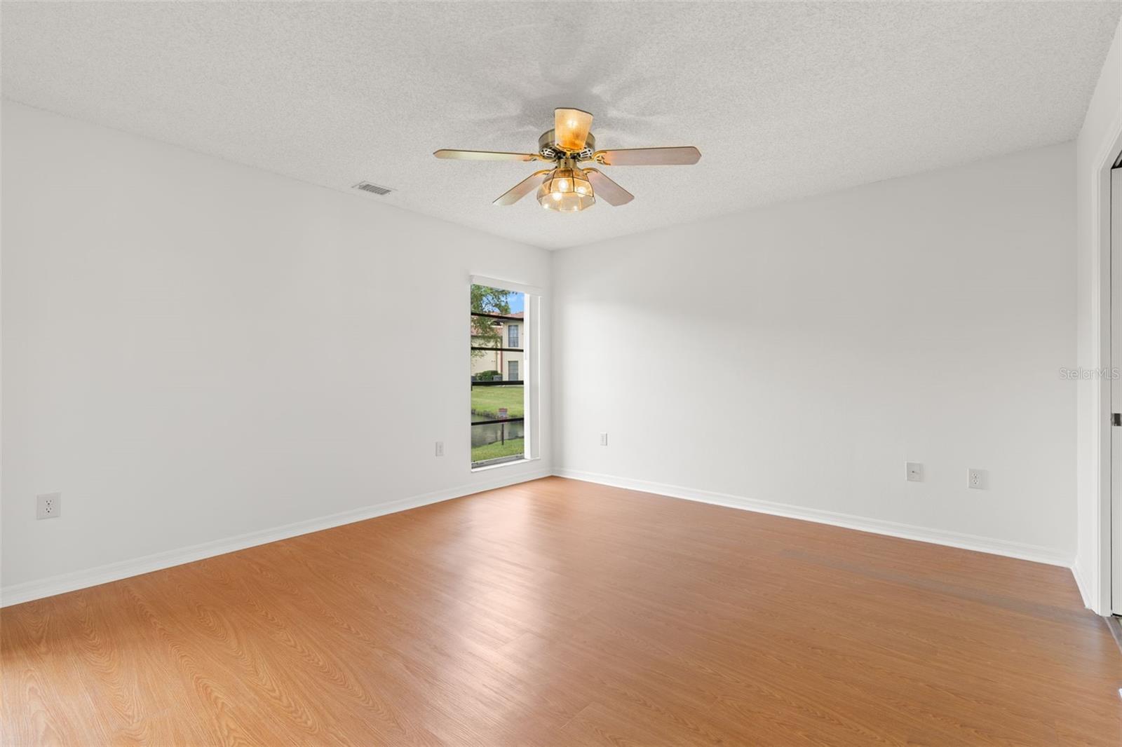 1801 E LAKE RD #19D — photo 32