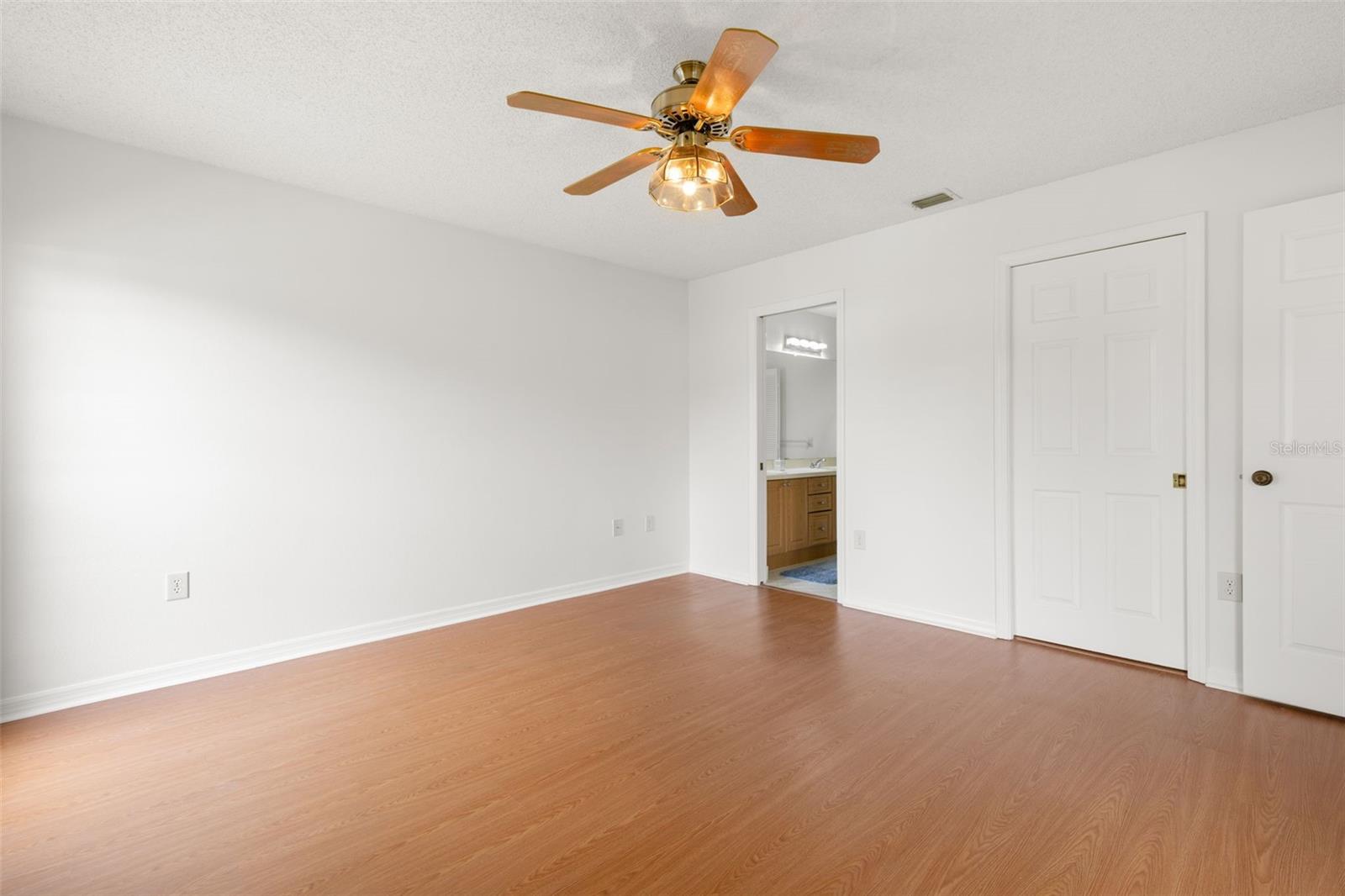 1801 E LAKE RD #19D — photo 30